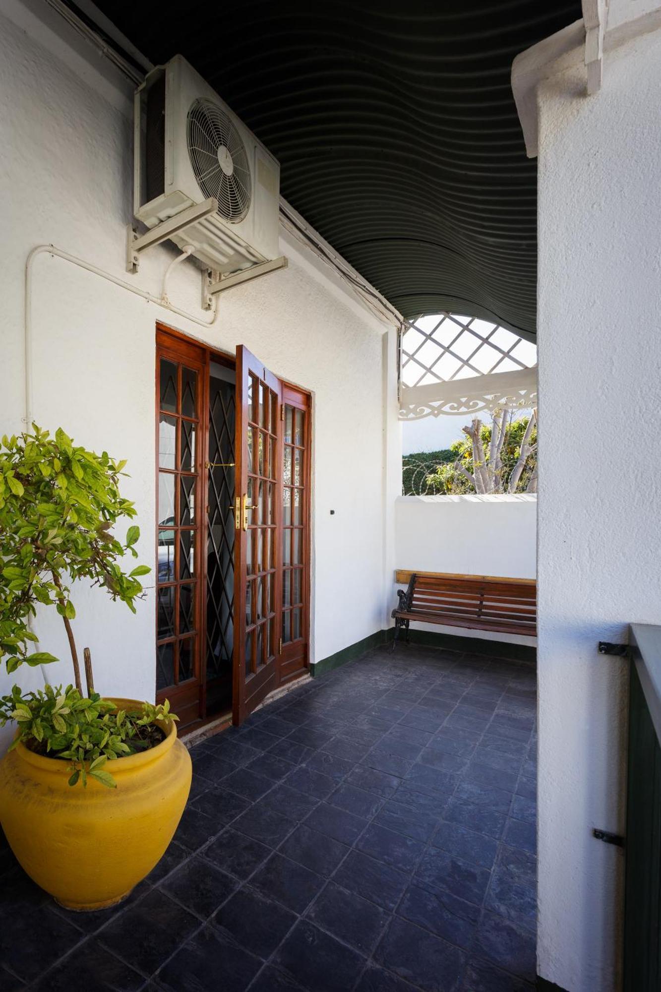 Horse And Mill Guesthouse Colesberg Esterno foto