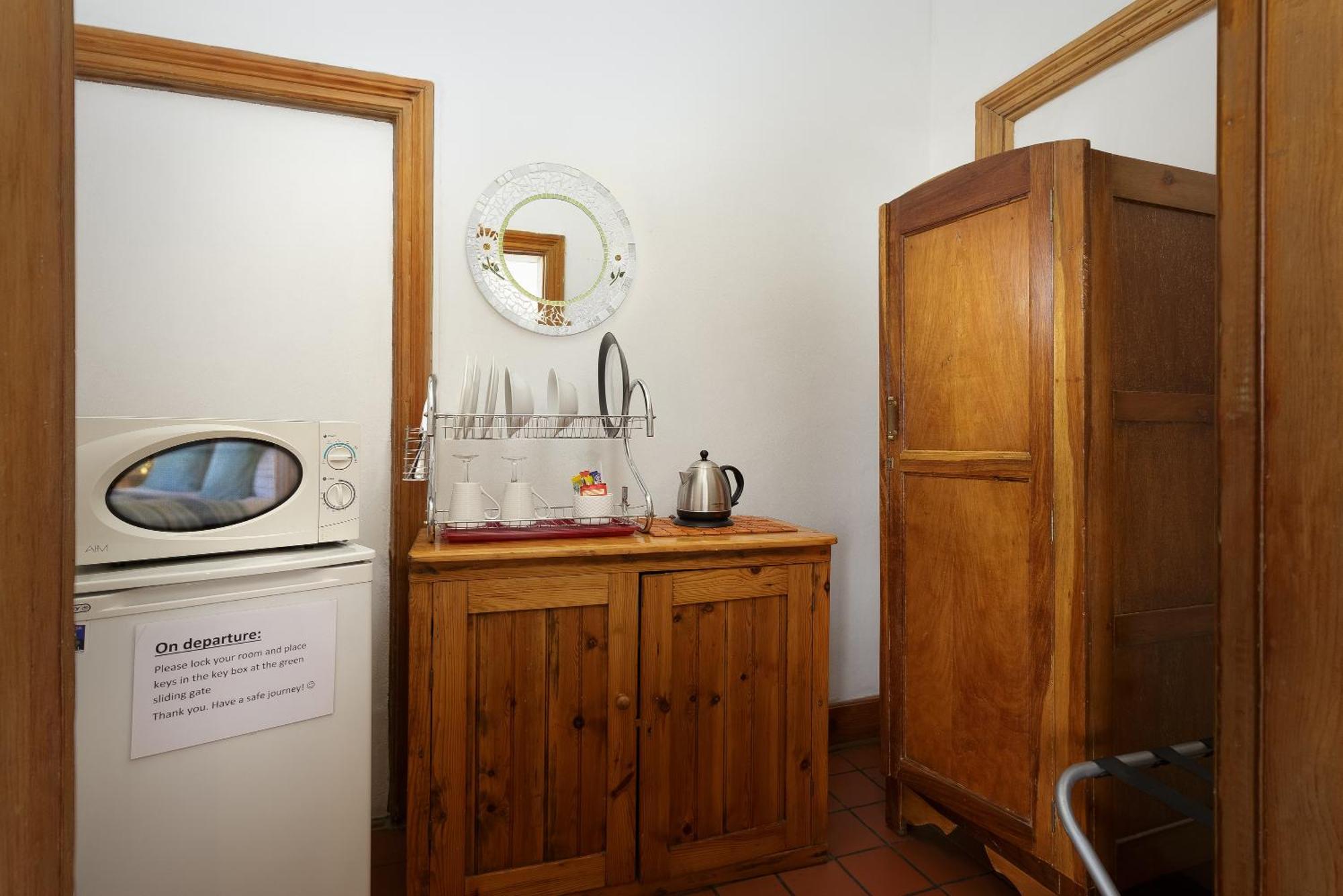 Horse And Mill Guesthouse Colesberg Esterno foto
