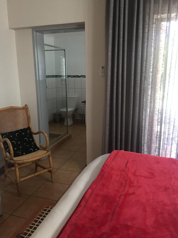 Horse And Mill Guesthouse Colesberg Esterno foto